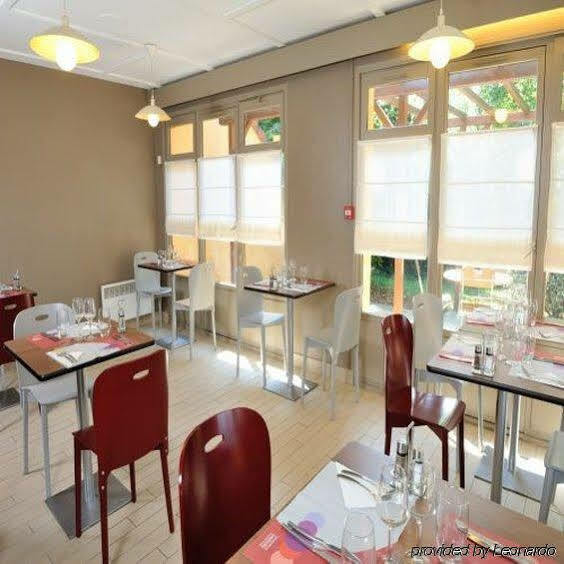 Campanile Clermont-Ferrand ~ Thiers Ξενοδοχείο Εξωτερικό φωτογραφία